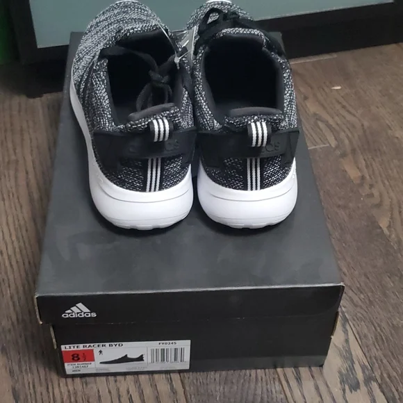 NIB Adidas Lite Racer Byd Men's Shoes - Picture 3 of 8